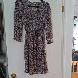 Elegant Floral Long Sleeve Dress in Black and Pink